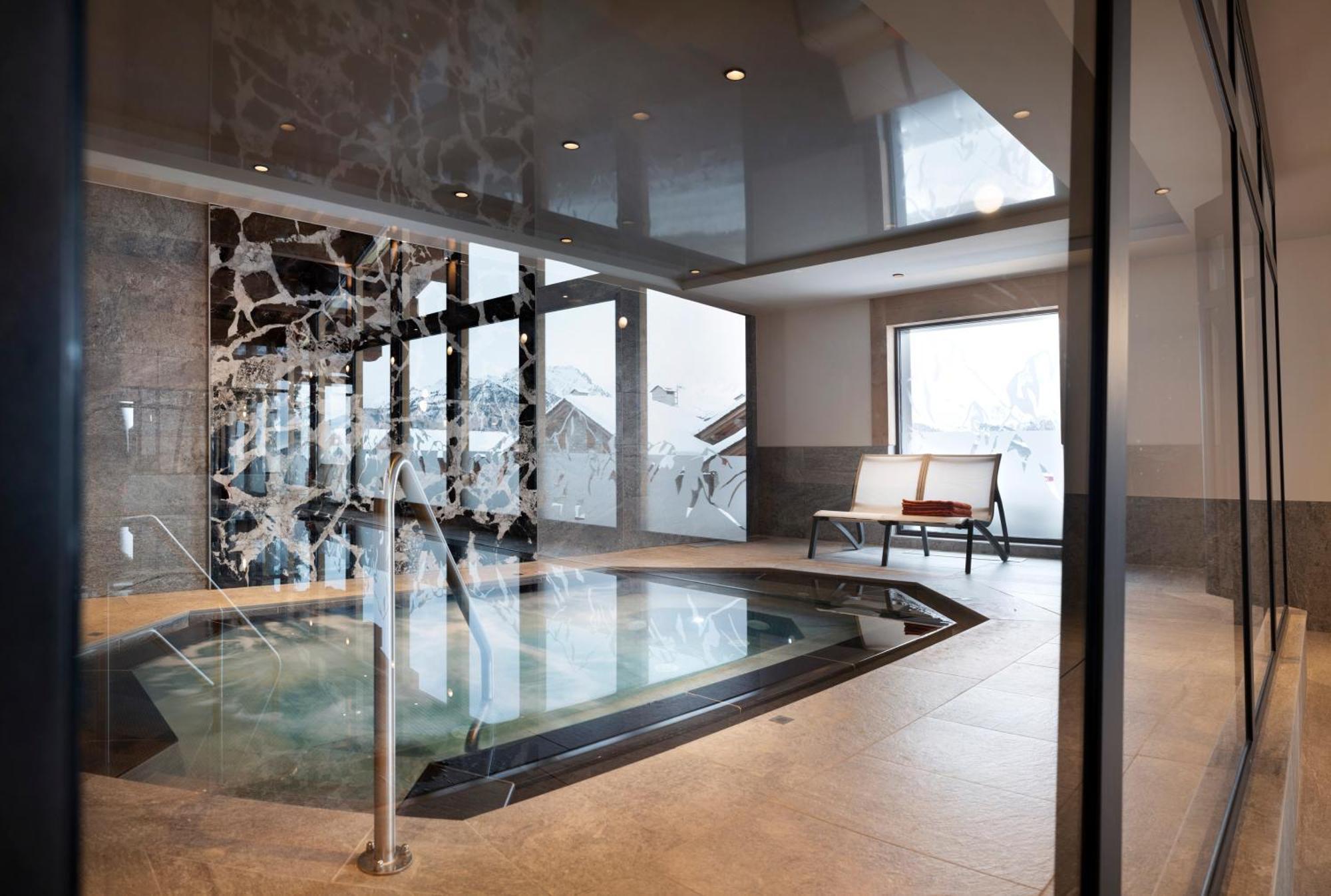 Mgm Hotels & Residences - Hotel Alpen Lodge Ла Розиер Екстериор снимка